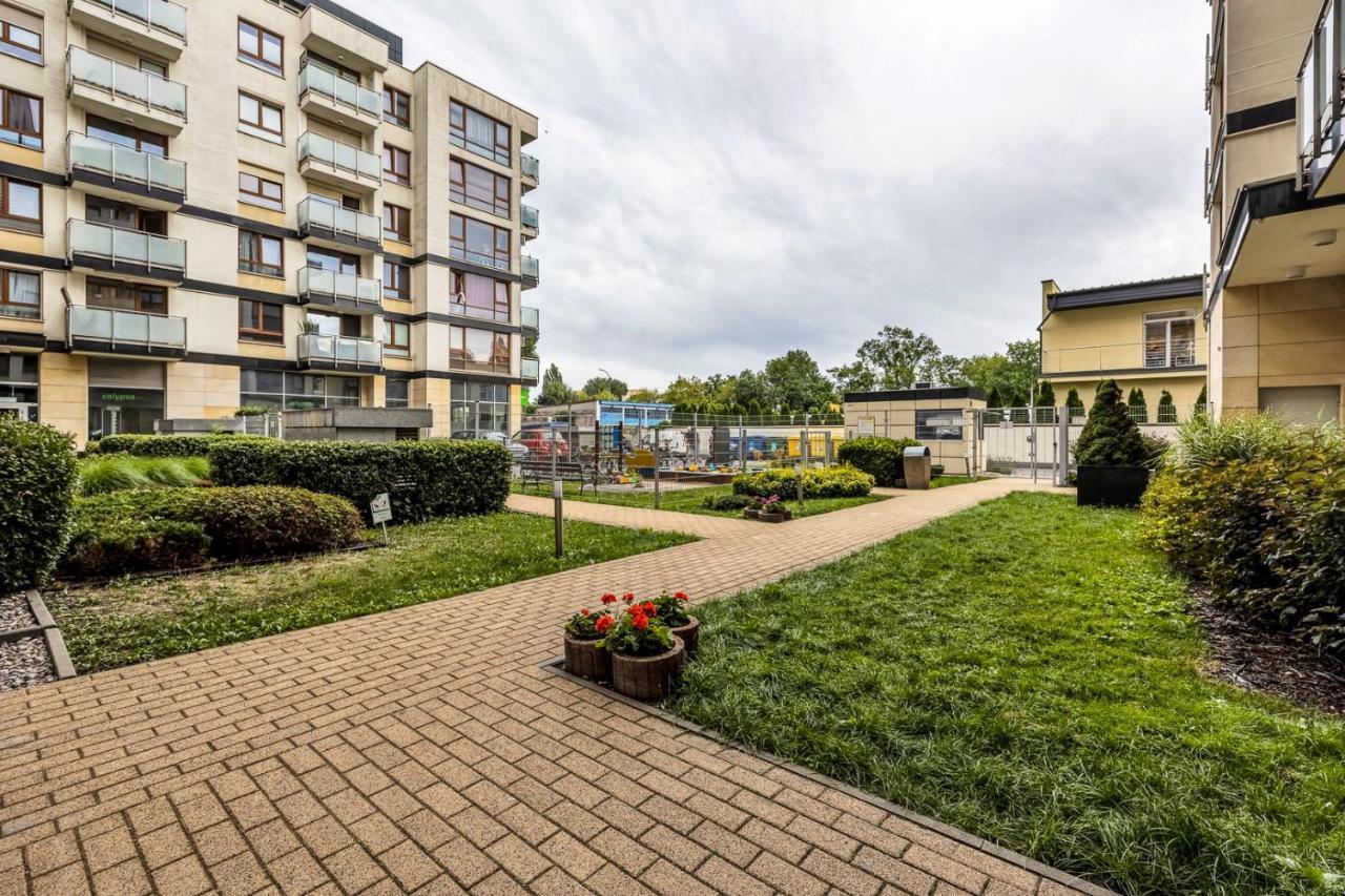 Spacious 2 Bedroom Ac Dalanowska 46 Warszawa Exteriör bild